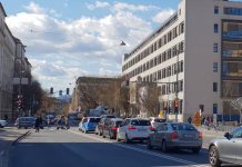 Večna dilema: Javni potniški promet ali avtomobil