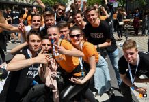 Mojca Škrinjar predlaga, naj MOL prevzame organizacijo maturantske parade