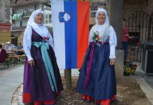 Foto utrinki: Izredno uspešna Komarjeva nedelja v Šiški