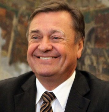 Kučan: Jankovićeva podpora Vučiću je politična napaka!