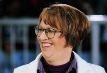 Video: Poslanki LMŠ se smeji cela Slovenija