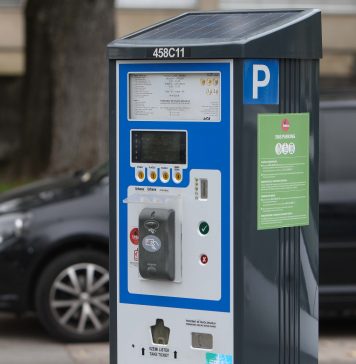 Ljubljana v primežu parkiranja: Koliko parkirnih mest potrebuje stanovanje?