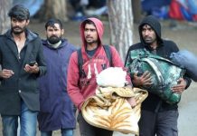 Policisti prijeli kar 56 ilegalcev