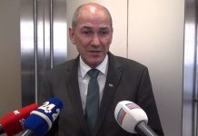 SDS v proceduro vložila resolucijo s katero se Rusijo uvrsti med države, ki podpirajo terorizem