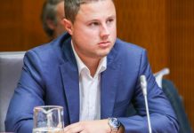 Žan Mahnič napoveduje kazensko ovadbo proti Gibanju Svoboda in premierju Golobu