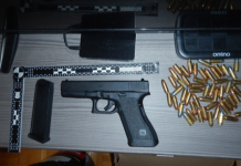 29-letni Ljubljančan posedoval heroin, kokain ter orožje