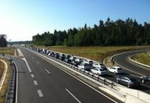 Na tem mejnem prehodu je čakalna doba več ur! Preverite!