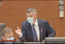 (Video) Tako se je na interpelaciji smešil Matjaž Nemec!