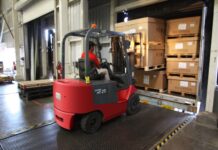 Nesreča pri delu: Stisnilo mu je nogo