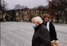 (Video) Zalezovanje in snemanje javnih osebnosti se očitno nadaljuje?