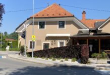 Poziv očividcem: V nesreči poškodovan mlajši otrok