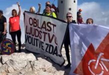 (Video) Primitivizem petkovih protestnikov ne pozna meja: Na Kredarici so skakali po mizah