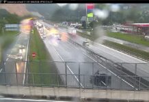 (Foto) Na štajerski avtocesti zaradi dveh nesreč nastajajo zastoji