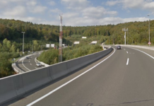 Ljubljana: Vozilo padlo z viadukta 6 metrov globoko