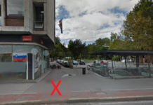 Nesreča v središču Ljubljane: Policisti iščejo kolesarko, ki je trčila s pešcem