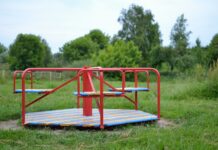 Drama v enem izmed ljubljanskih vrtcev: Vzgojiteljice so skupaj z otroki zapustile vrtec