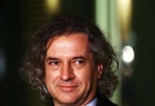 (Video) Posnetek, ki naj bi razkrival koruptivne posle Roberta Goloba