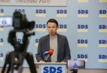 SDS predlaga ukinitev privilegiranih pokojnin: Bo referendum prinesel spremembe?
