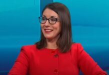 Kriminalistična preiskava na ministrstvu za digitalno preobrazbo razkriva milijonsko afero