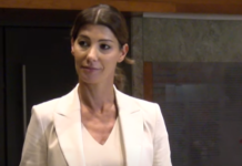 (Foto) Ta slika ministrice Švarc Pipan je na družbenem omrežju požela salve smeha