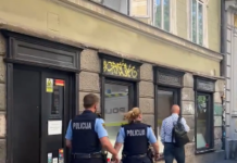 (Video) Rop zlatarne v središču Ljubljane, moški je na begu