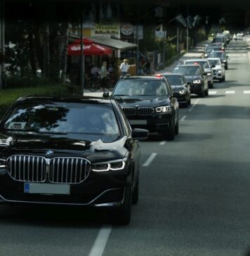 Pred nami kaotičen praznični vikend: Gneča in zastoji že na vidiku