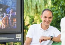 Predsedniški kandidat dr. Anže Logar nadaljuje z obiski slovenskih krajev