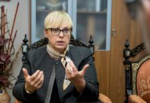 (Foto) Poglejte kaj je na Twitterju zapisala predsedniška kandidatka Nataša Pirc Musar