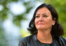 Poslanka Anja Bah Žibert predsedniku vlade Golobu: Časa ni več!