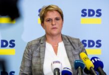 Na odstop ministra Danijela Bešiča Loredana se je odzvala tudi vodja poslanske skupine SDS Jelka Godec