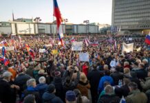 VELIKI PRITEST!! Danes se bodo ob 15 uri na Trgu republike zbrali upokojenke in upokojenci iz vse Slovenije!