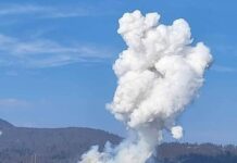 Ob eksploziji na Vrhniki vsaj ena oseba izgubila življenje, dve sta hudo poškodovani