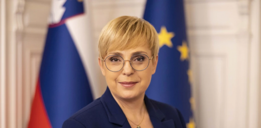 Ustavni pravnik Pirnat: Predsednica krši ustavo