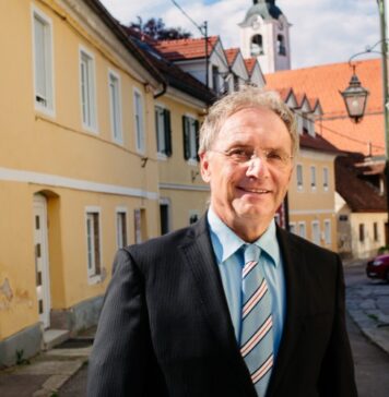 Tožilstvo opustilo ovadbo proti Alešu Hojsu