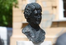 V Ljubljani odkrili kip Lidije Andolšek Jeras