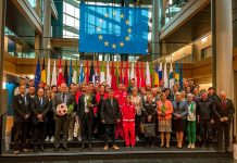 Tomčeva v Strasbourgu prejela zlato plaketo Uprave RS za zaščito in reševanje #foto