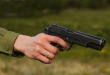 Ponoči je moški streljal v centru Ljubljane