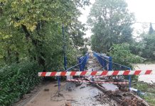 Kako se bo pomagalo vrtcem in šolam, ki so najbolj prizadeti zaradi nedavnih poplav?