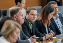 Žan Mahnič: Preiskovalka o energetiki bo dober test, ali zakon Urške Klakočar Zupančič omogoča učinkovito parlamentarno preiskav