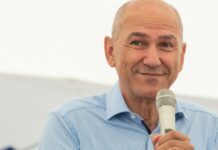 Janša napovedal udeležbo: Protest bo 19. februarja, kdo vse se bo pridružil?