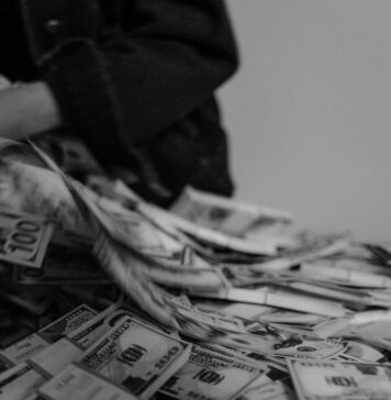 Zgodaj zjutraj se je zgodil rop bencinskega servisa