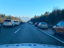 POZOR!! Zaradi nesreče zaprta štajerska avtocesta proti Ljubljani