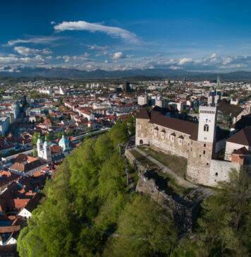 V Ljubljani se danes začenja prvi pesniški festival z bogatim programom