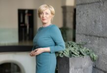 Romana Tomc: Evropski parlament prepoznal pomembnost demografije