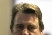 Tragična letalska nesreča na Veliki planini: Umrl ustanovitelj The Pirate Bay