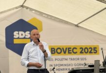 Janez Janša: Slovenija na prelomnici med zapravljenimi priložnostmi in upanjem