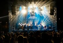 Sašo Avsenik šokiral: Tretjič postal oče in razkril novorojenčka na dopustu #foto