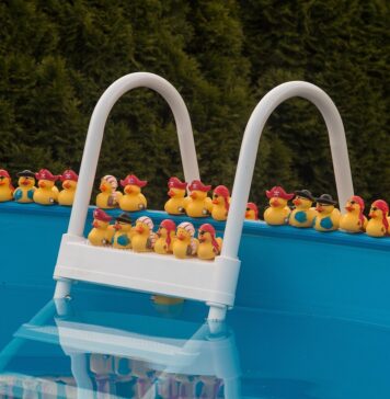 Odpoklic 5 milijonov nadzemnih bazenov po smrti devetih otrok #foto