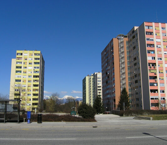 Nezadovoljstvo v Štepanjskem naselju: Tožba proti Ljubljani zaradi parkirnega režima