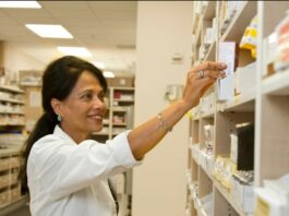 Poziv k premišljenim obiskom: Gneča ogroža dežurne lekarne